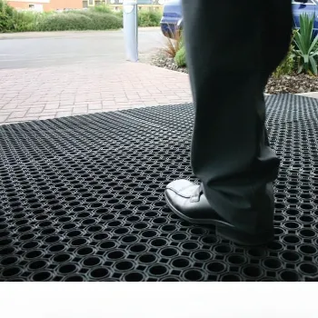 PVC Hollow Mat - Drainage Design