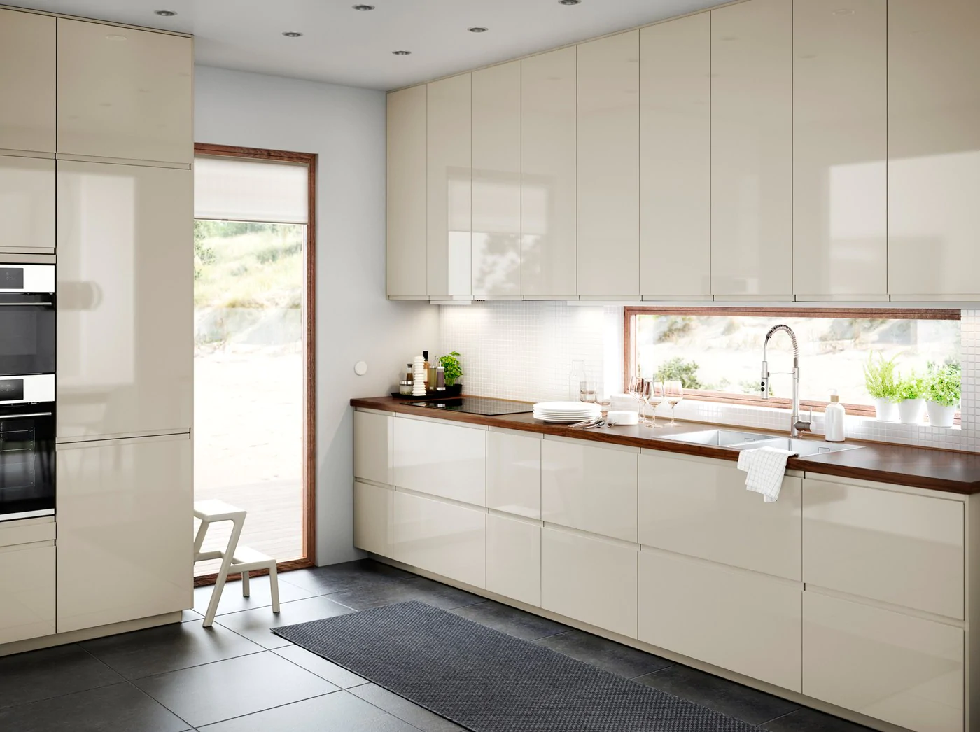 Off-White Kitchen Cabinets